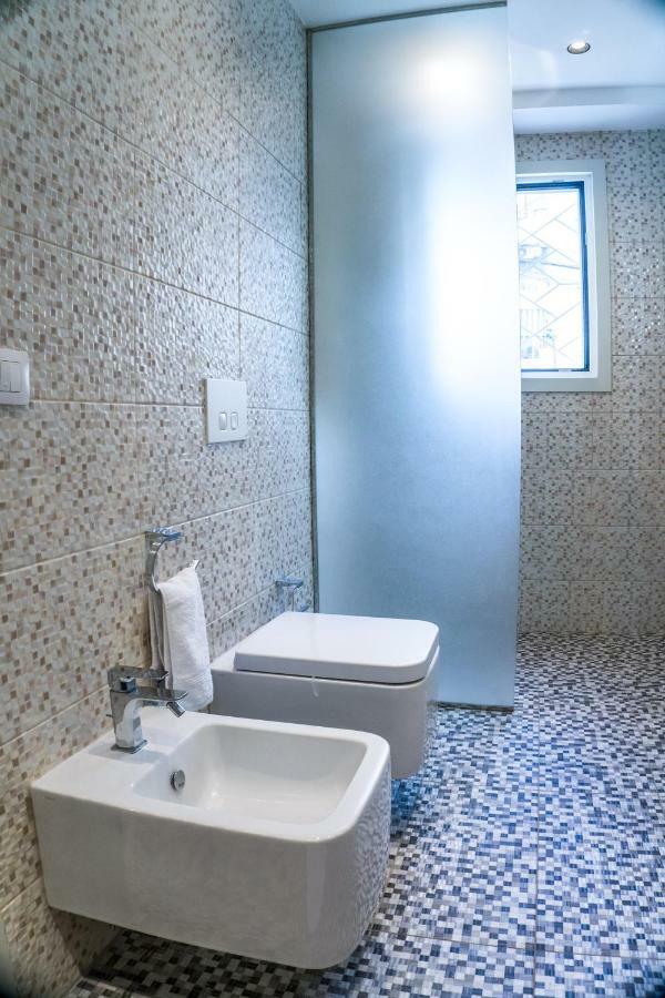 Venere Tirana Suite Deluxe Eksteriør bilde